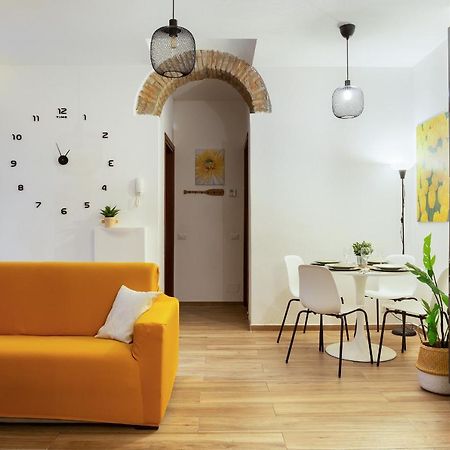 Como Centro Proprio Dietro L'Angolo Zewnętrze zdjęcie